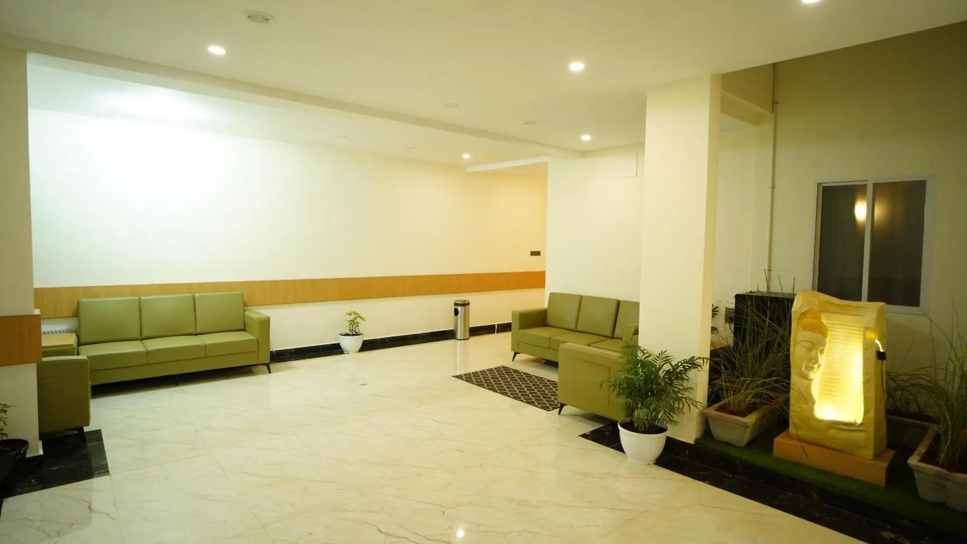 Emerald Urban Comforts Mysore Hotel