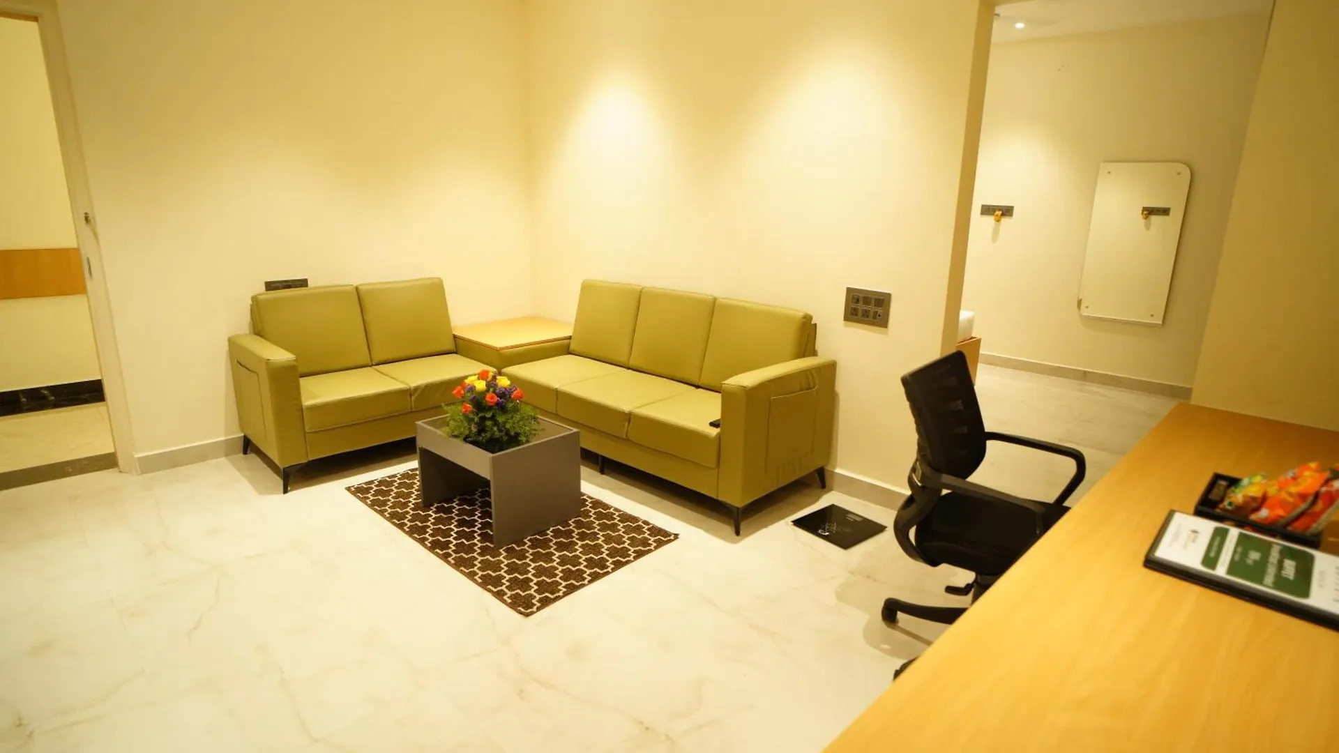 Hotel Emerald Urban Comforts Mysore